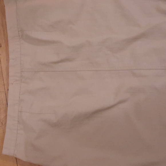 Button down semi-short skirt - Picture 10 of 10